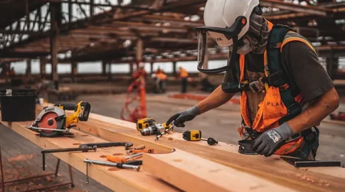 Titan Distribution Hub